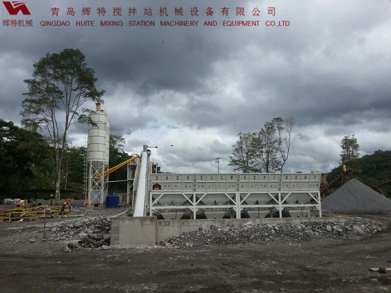 輝特混凝土攪拌站HZS90攪拌臂布置合理，攪拌性能強(qiáng)