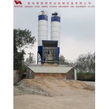 輝特混凝土攪拌站HZS50攪拌性能強(qiáng)，攪拌均勻、迅速，生產(chǎn)效率高