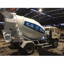 廠家大量供應3m3混凝土罐車，攪拌罐車，量大從優(yōu)